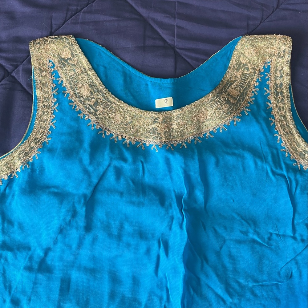 Women’s Indian style tunic pants and shawl